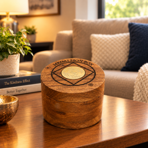 Medallion Box Round with NA Logo - Image 3